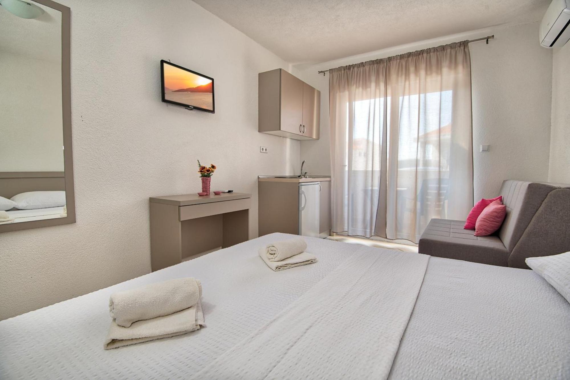 Studio & Apartments More 内乌姆 客房 照片