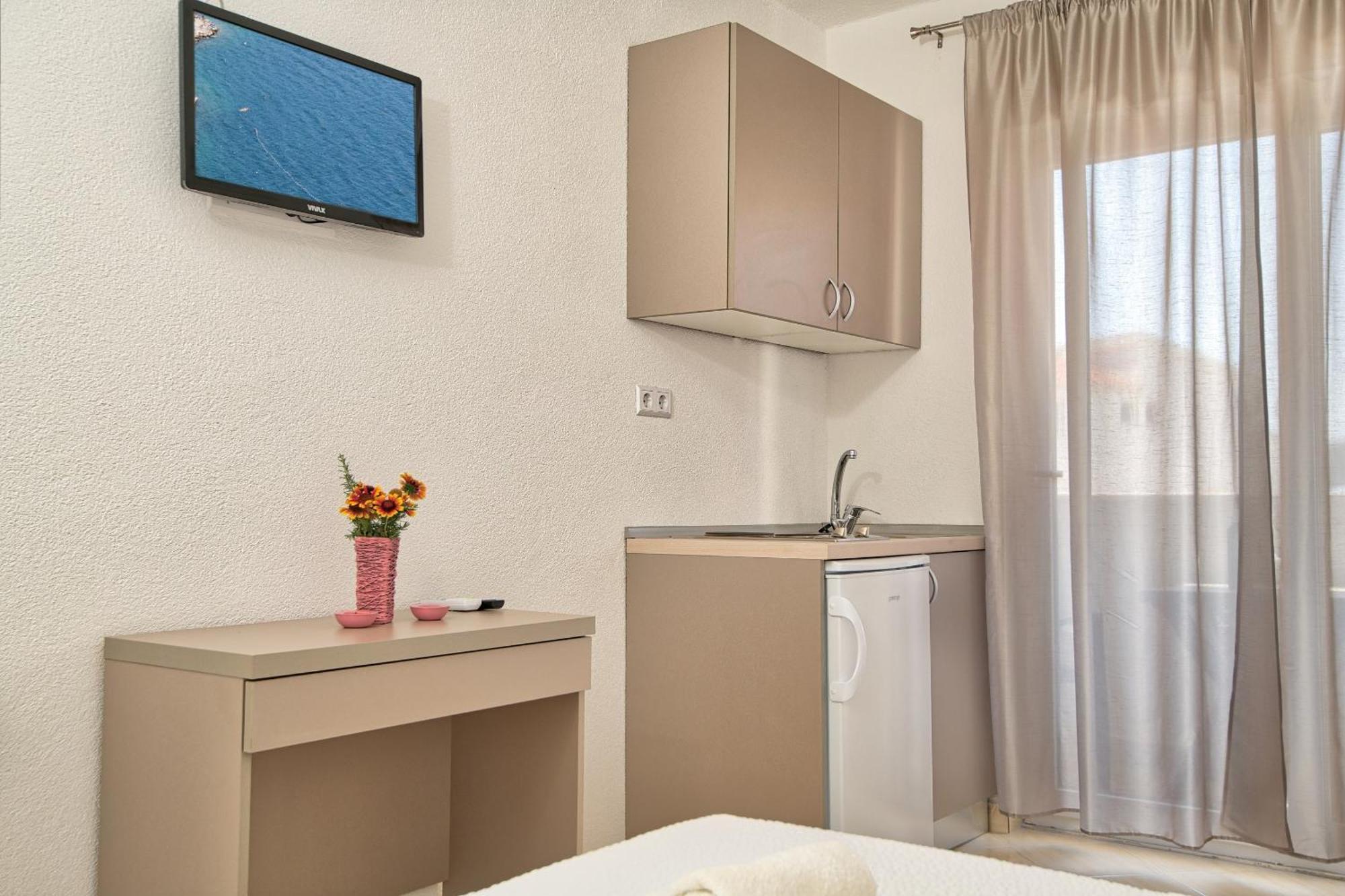 Studio & Apartments More 内乌姆 外观 照片