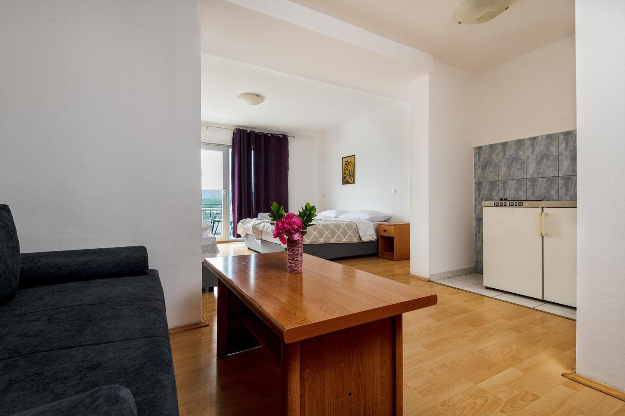 Studio & Apartments More 内乌姆 外观 照片
